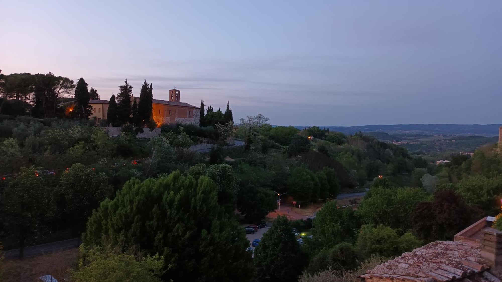 Dietro Le Mura Colle Val D'Elsa Εξωτερικό φωτογραφία